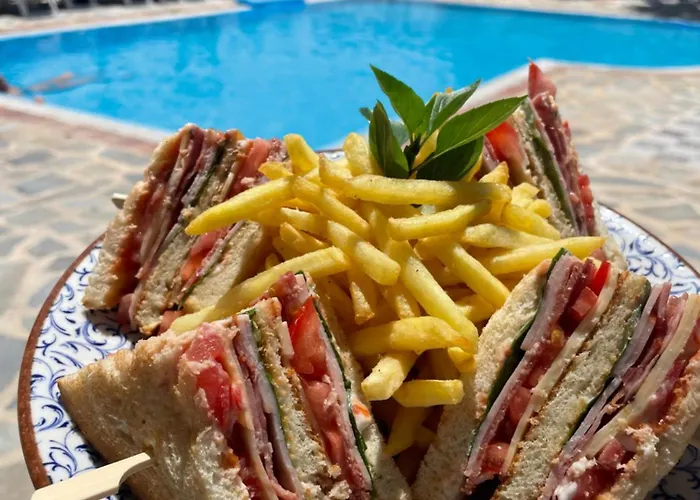 Popi 公寓式酒店 阿尔卡萨