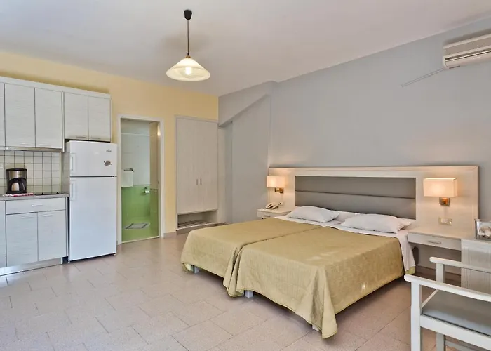 Popi 3* 阿尔卡萨